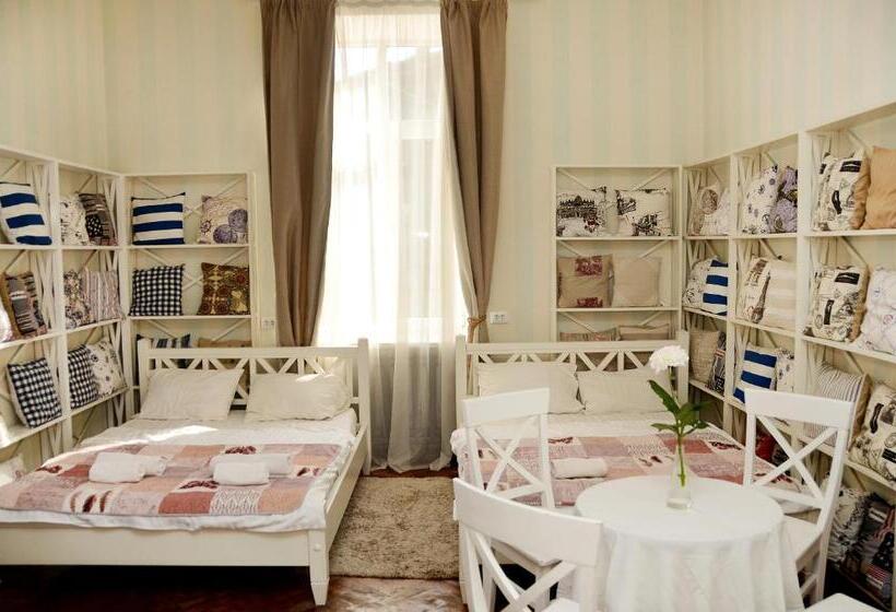 هاستل Panska Poduszka