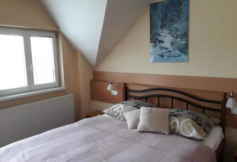 ペンション Penzión Marco Polo