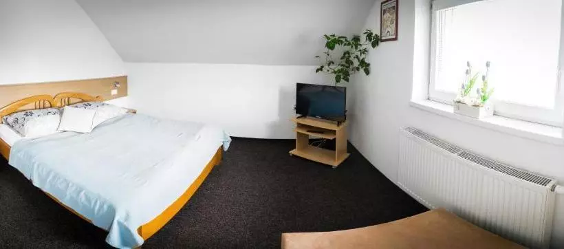 ペンション Penzión Marco Polo