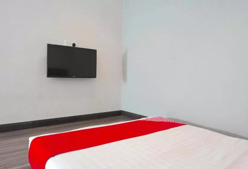 Retkeilymaja Season Inn Bintulu