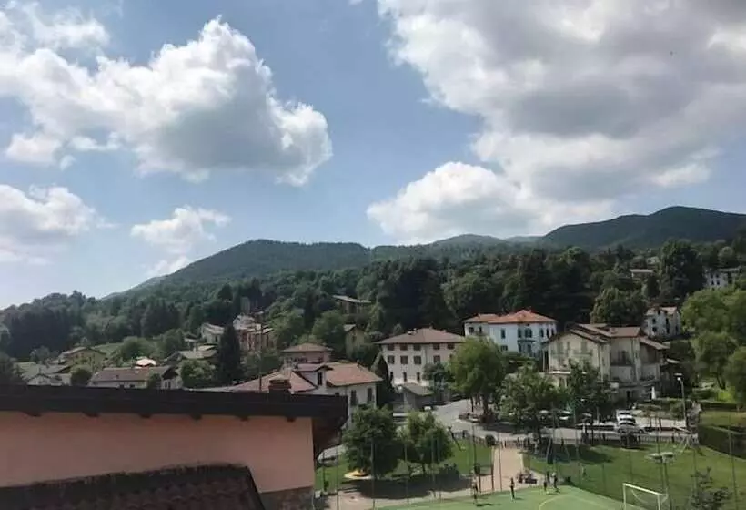 Hotelli Corte Di Pellio