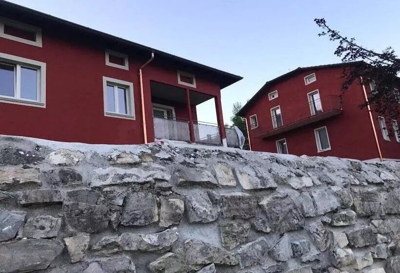 Hotelli Corte Di Pellio