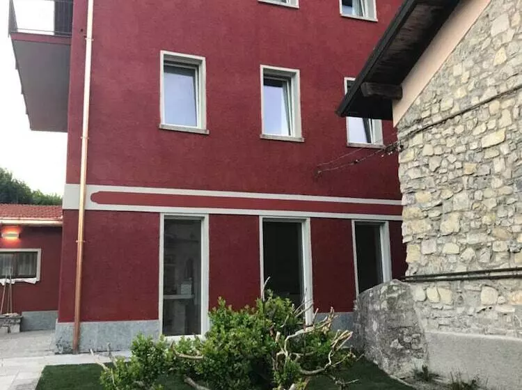 Hotelli Corte Di Pellio