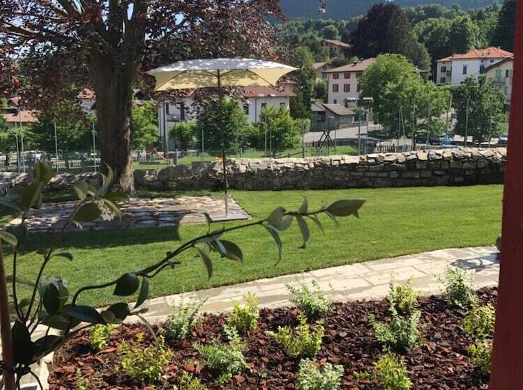 ホテル Corte Di Pellio