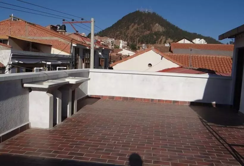 پانسیون Casa De Huespedes Isabella