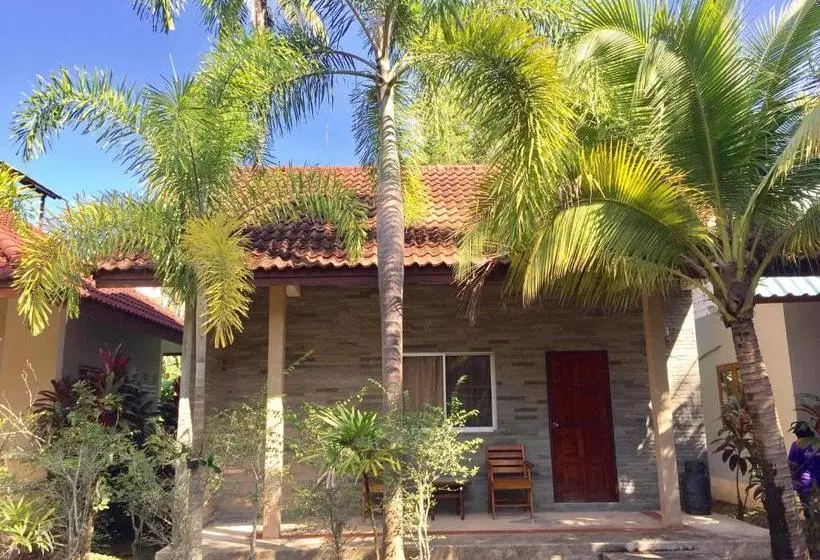 Majatalo Coconut Bungalow