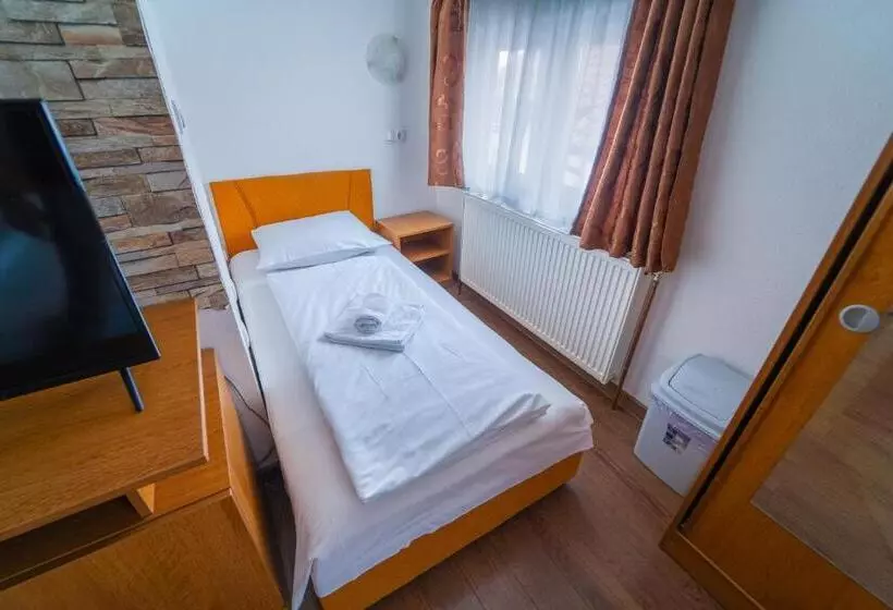 پانسیون Guest House Babilon