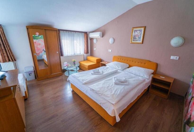 پانسیون Guest House Babilon