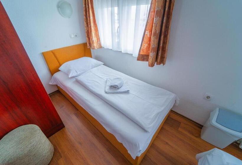 پانسیون Guest House Babilon