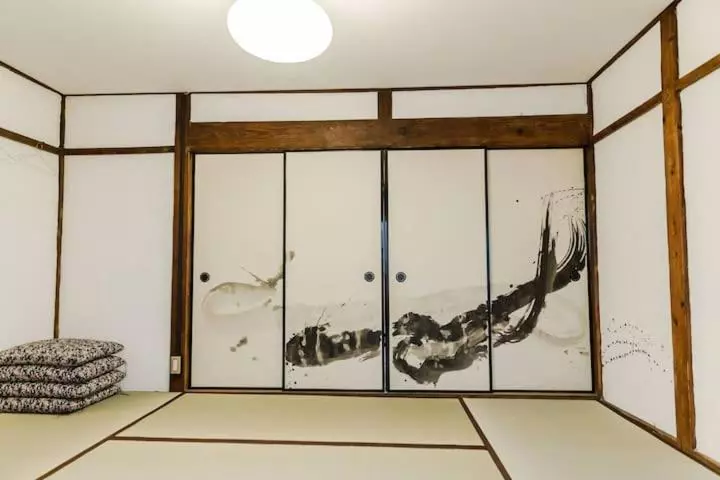 ペンション Guest House Oku