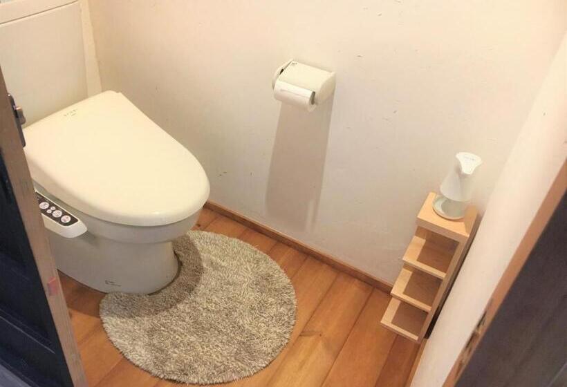 פנסיון Guest House Oku