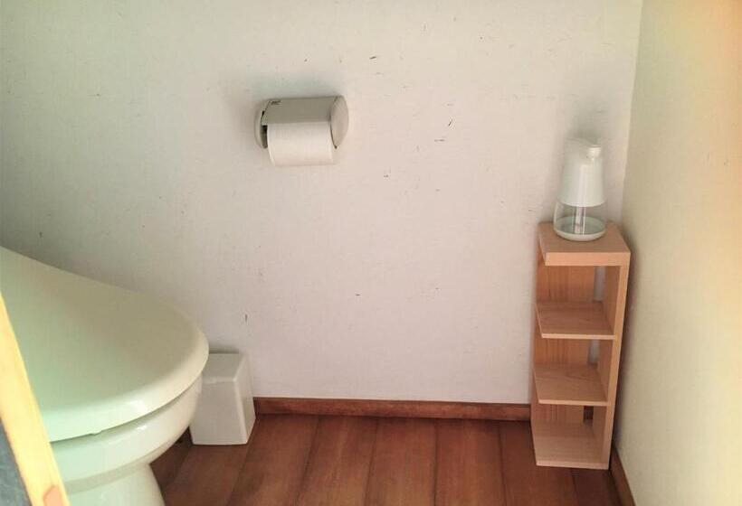 פנסיון Guest House Oku