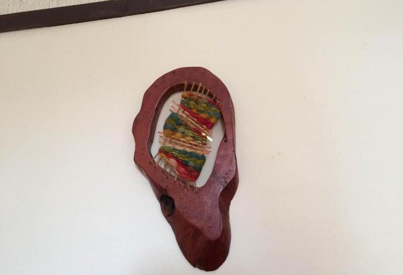 پانسیون The Travelling Chile