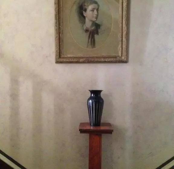 Retkeilymaja Glenacres Historic Inn