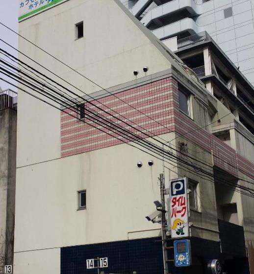 Capsule Hotel Honcho