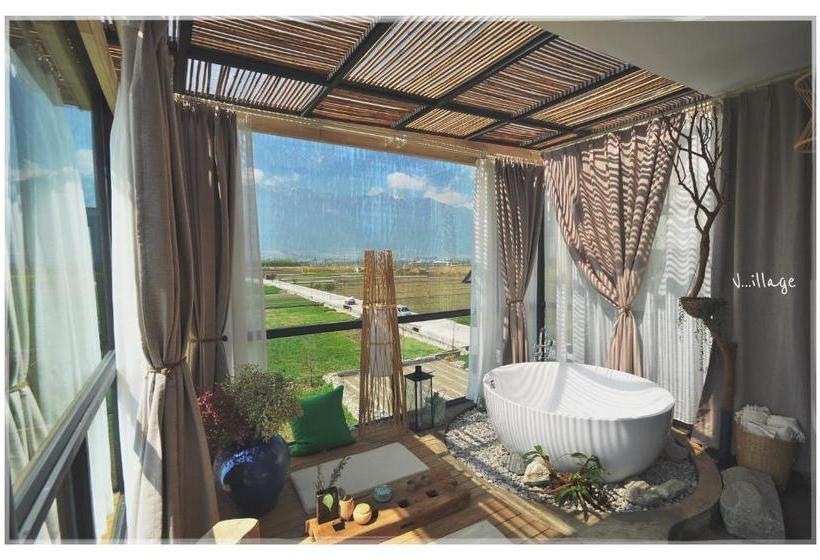 Пансион Dali Village Inn