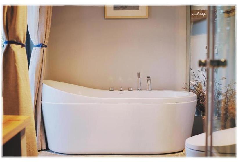 Пансион Dali Village Inn