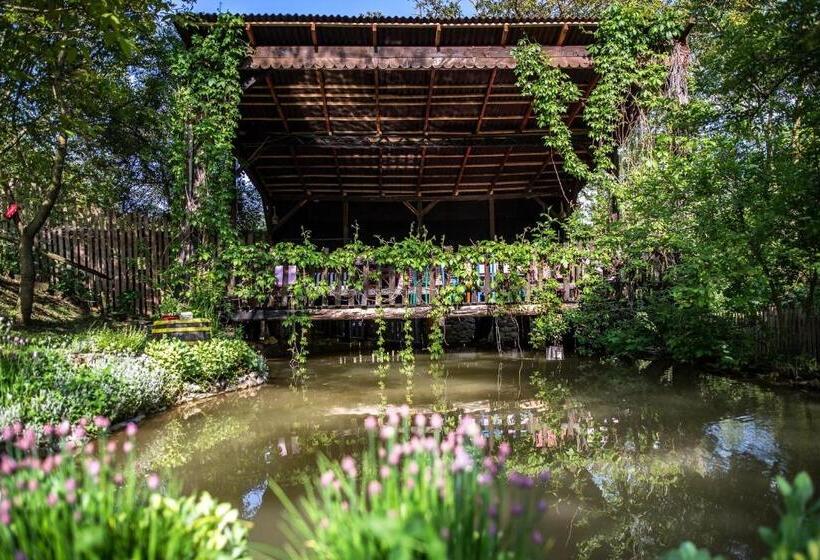 پانسیون Ethno Village Slatkovac