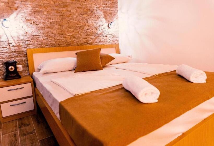 پانسیون Guest House S Lux