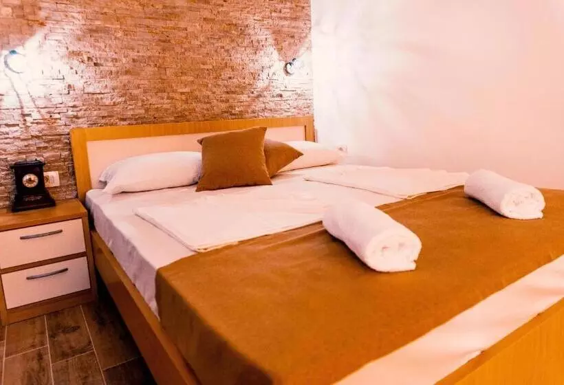 پانسیون Guest House S Lux