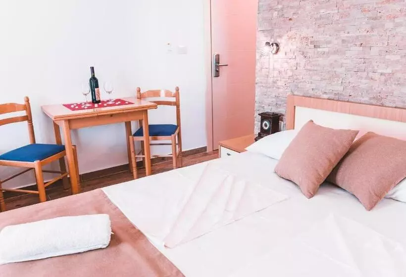 پانسیون Guest House S Lux