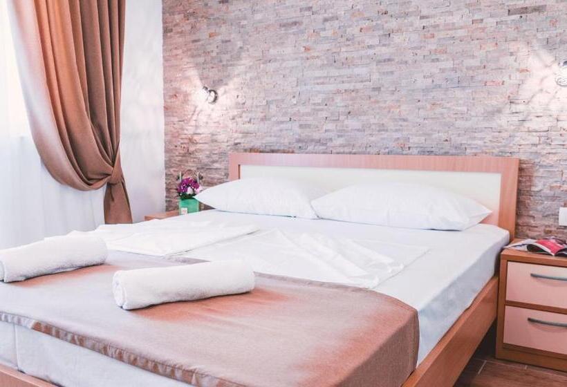 پانسیون Guest House S Lux