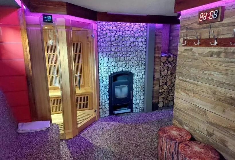 Majatalo Privat Lena