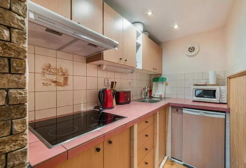 Majatalo Privat Lena