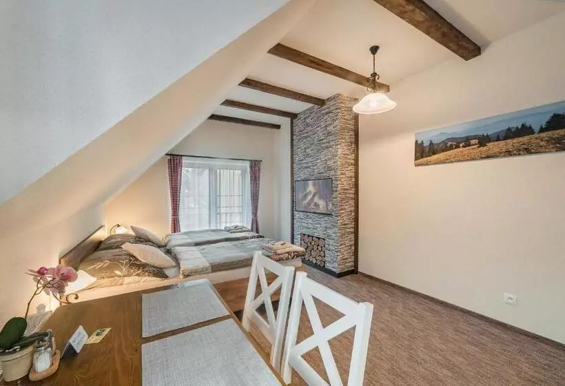 Majatalo Privat Lena