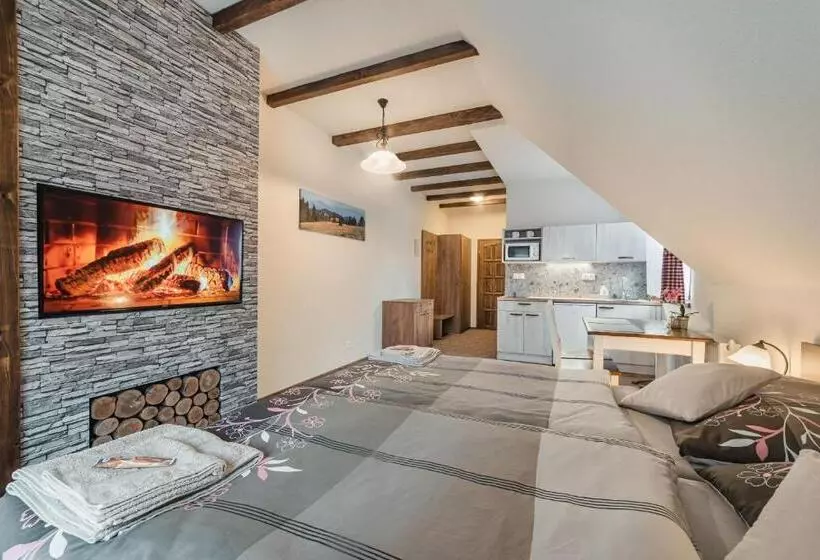 Majatalo Privat Lena