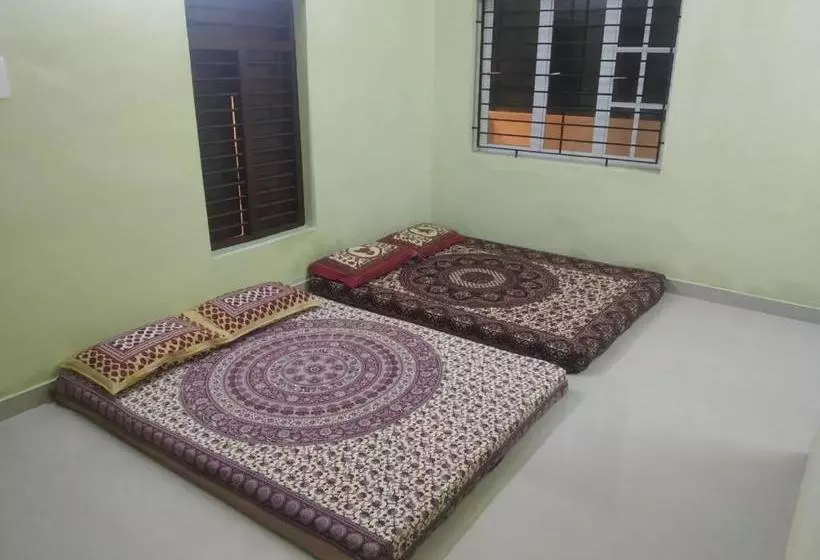 ペンション Xavier Guest House