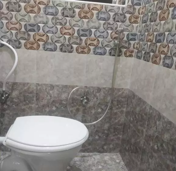 ペンション Xavier Guest House