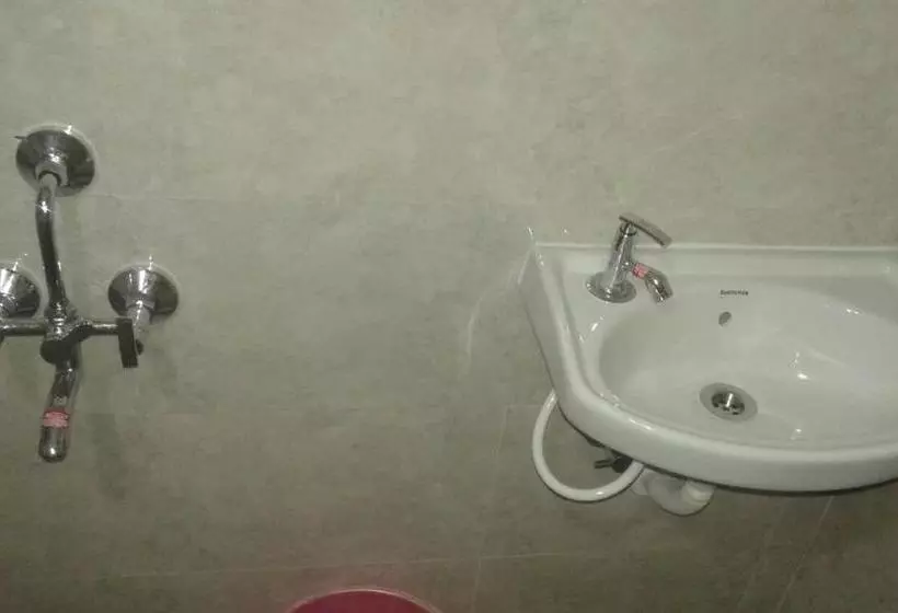 ペンション Xavier Guest House