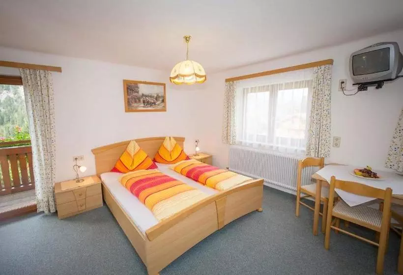 ユースホステル Alpengasthof Draxler