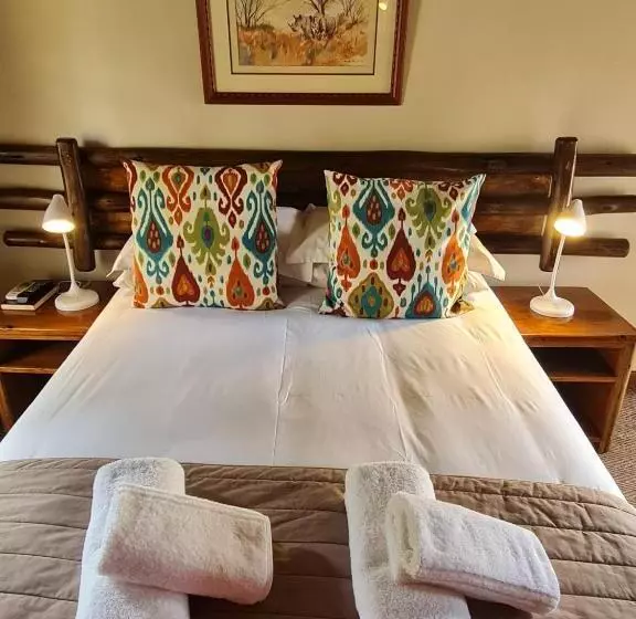 Hotelli Riverside Lodge & Conference Center