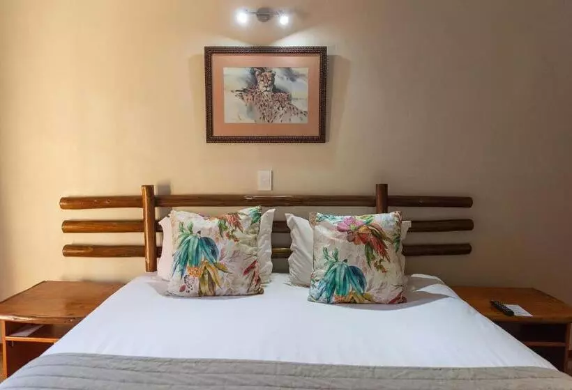 Hotelli Riverside Lodge & Conference Center