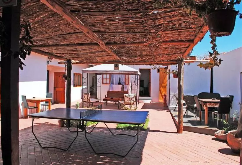 پانسیون La Casa Del Pueblo Hostal