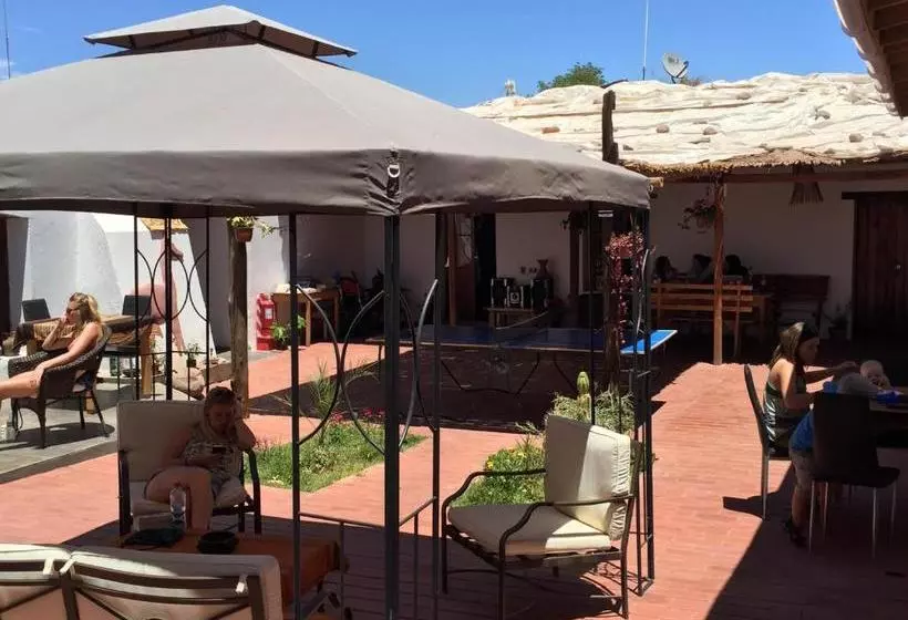 پانسیون La Casa Del Pueblo Hostal