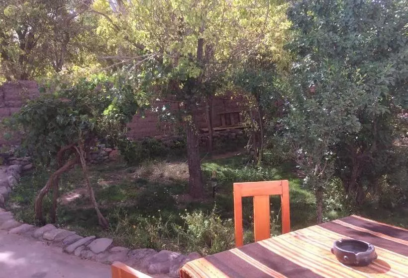 پانسیون La Casa Del Pueblo Hostal
