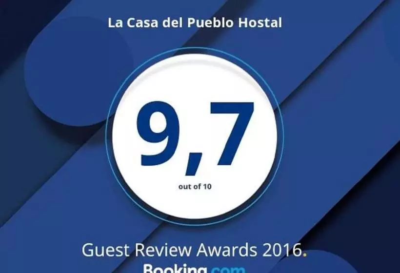 پانسیون La Casa Del Pueblo Hostal