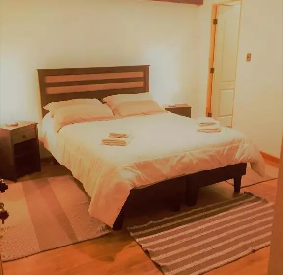 پانسیون La Casa Del Pueblo Hostal