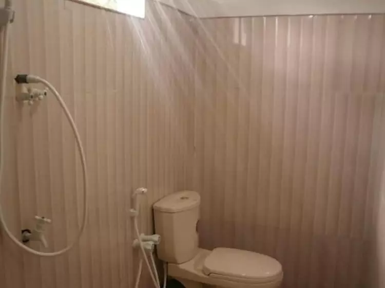 پانسیون Nethu Freedom Cottage