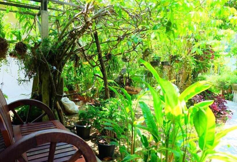 膳宿费 Rommai Rimnaam Resort