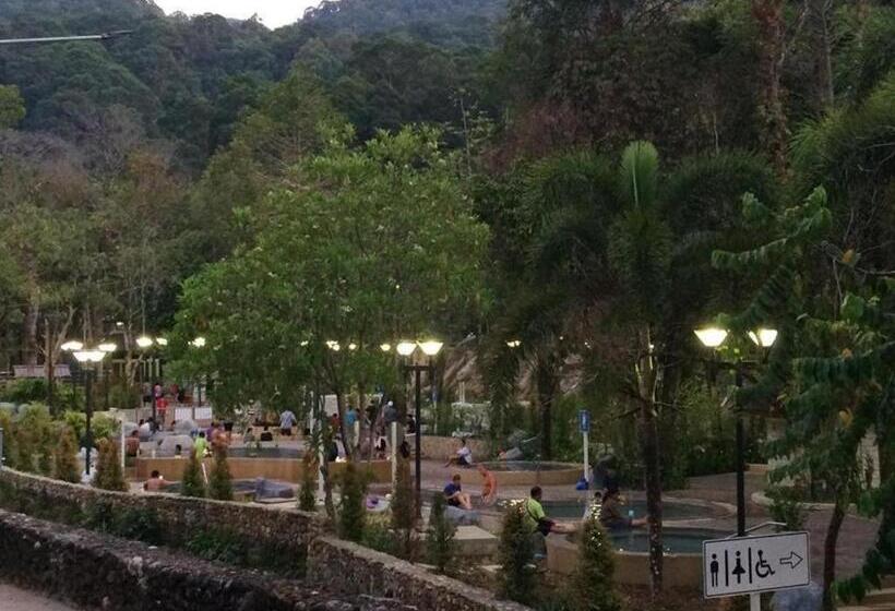 膳宿费 Rommai Rimnaam Resort