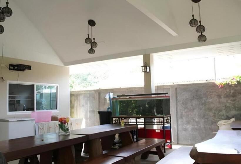 膳宿费 Rommai Rimnaam Resort