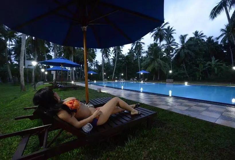 Oreeka   Katunayake Airport Transit Hotels