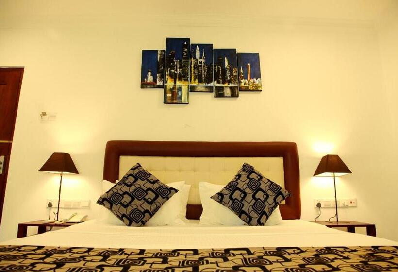 Oreeka   Katunayake Airport Transit Hotels