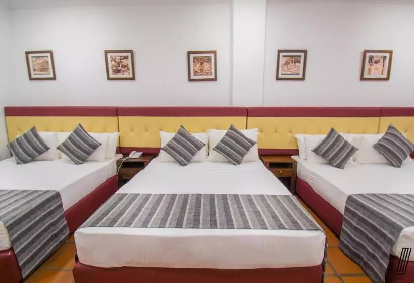 Oreeka   Katunayake Airport Transit Hotels