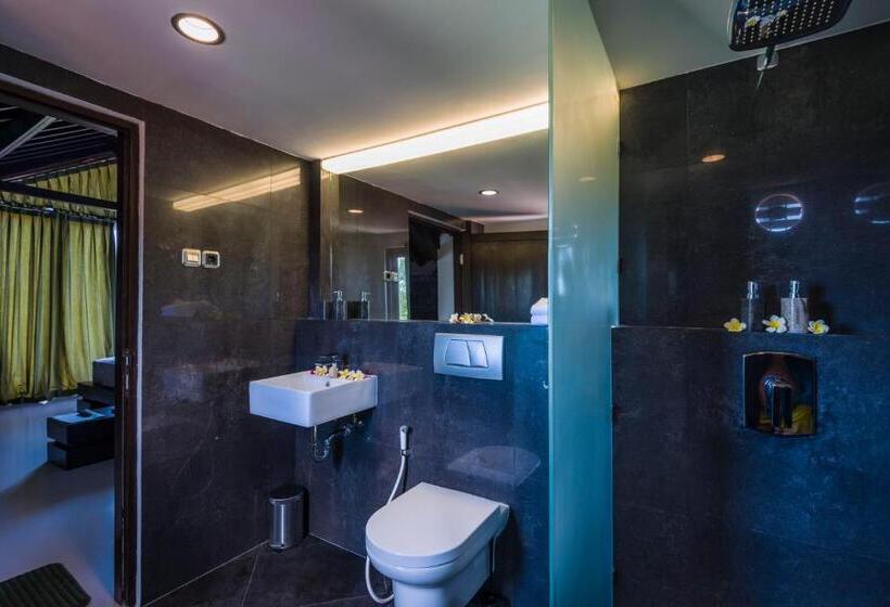 פנסיון 14 Palms