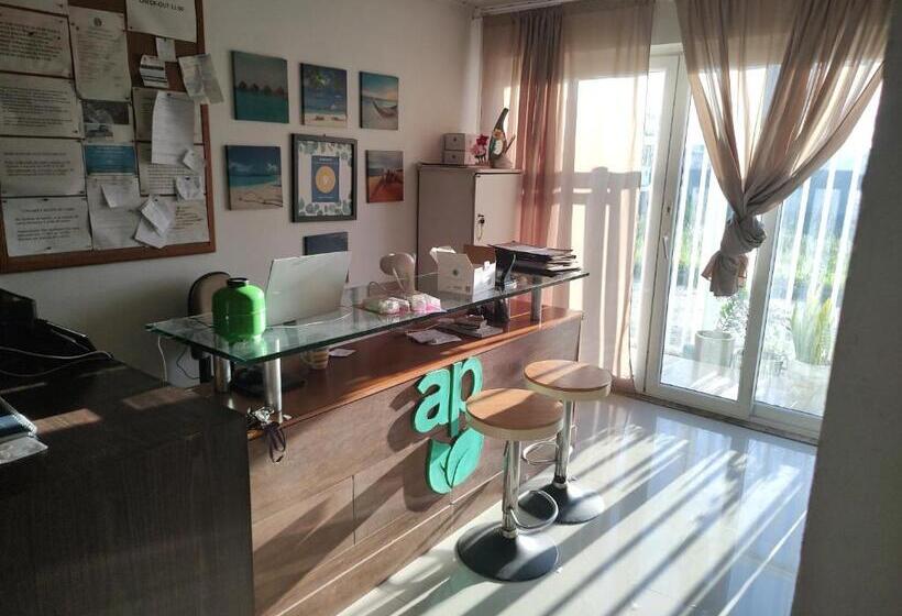 פנסיון Airport Pousada